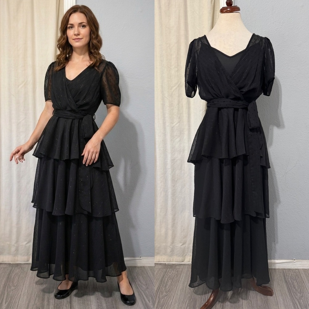 Calvin Klein Black Tiered Maxi Dress Metallic Clip Dot V-Neck Size 8 Gown Gothic